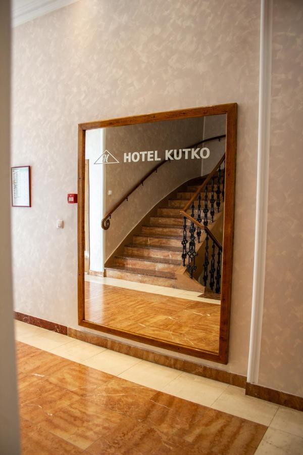 Hotel Kutko Pančevo Exterior foto
