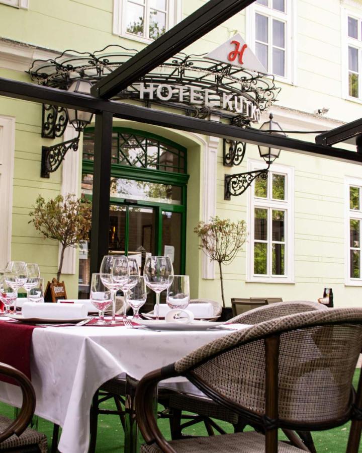 Hotel Kutko Pančevo Exterior foto